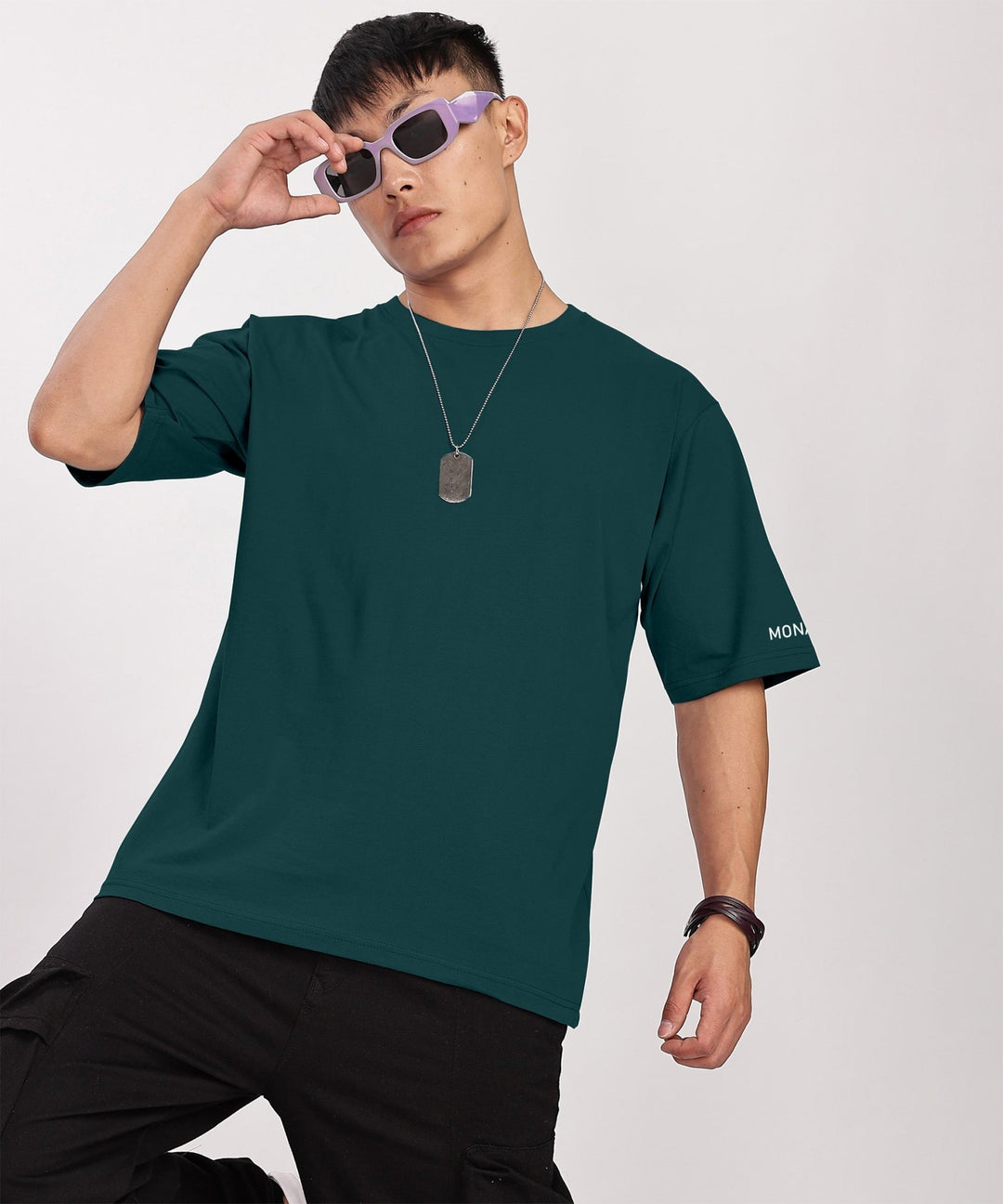 MONARCH : THE SHADOW