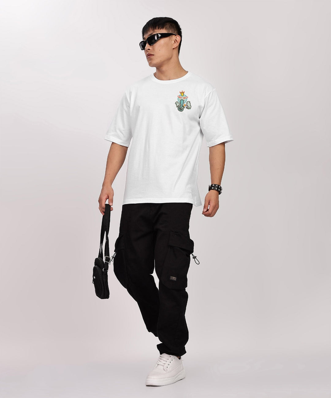 TRIPPY EARTH GRAPHIC