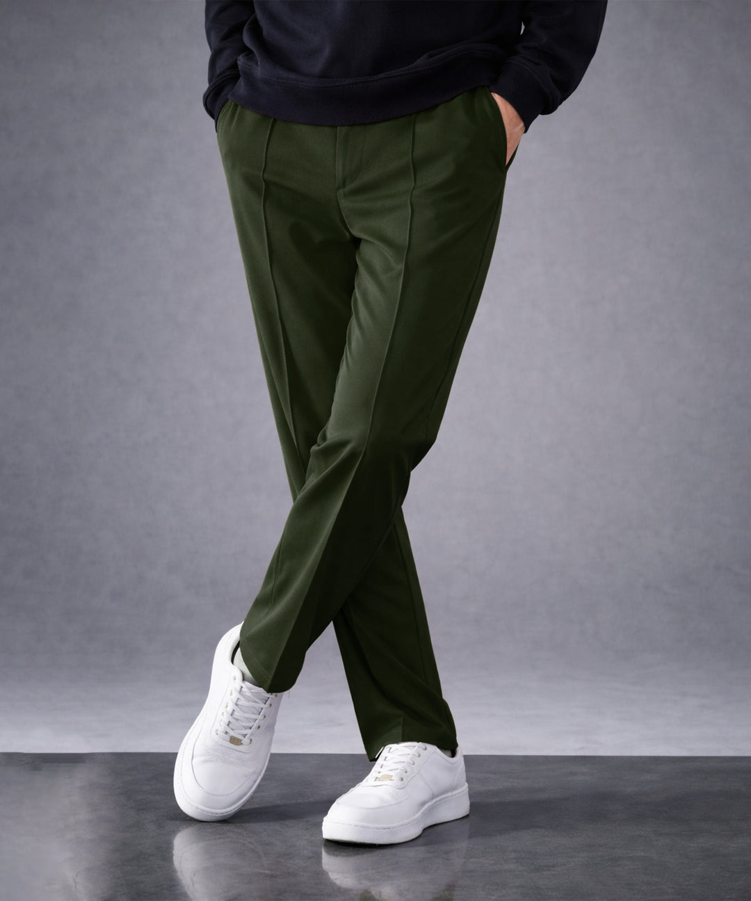Mens Relaxed Fit Track Pants with Pockets | Olive