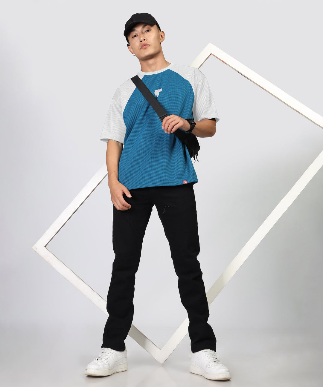 Mens Oversized Dotted T-Shirt | Blue