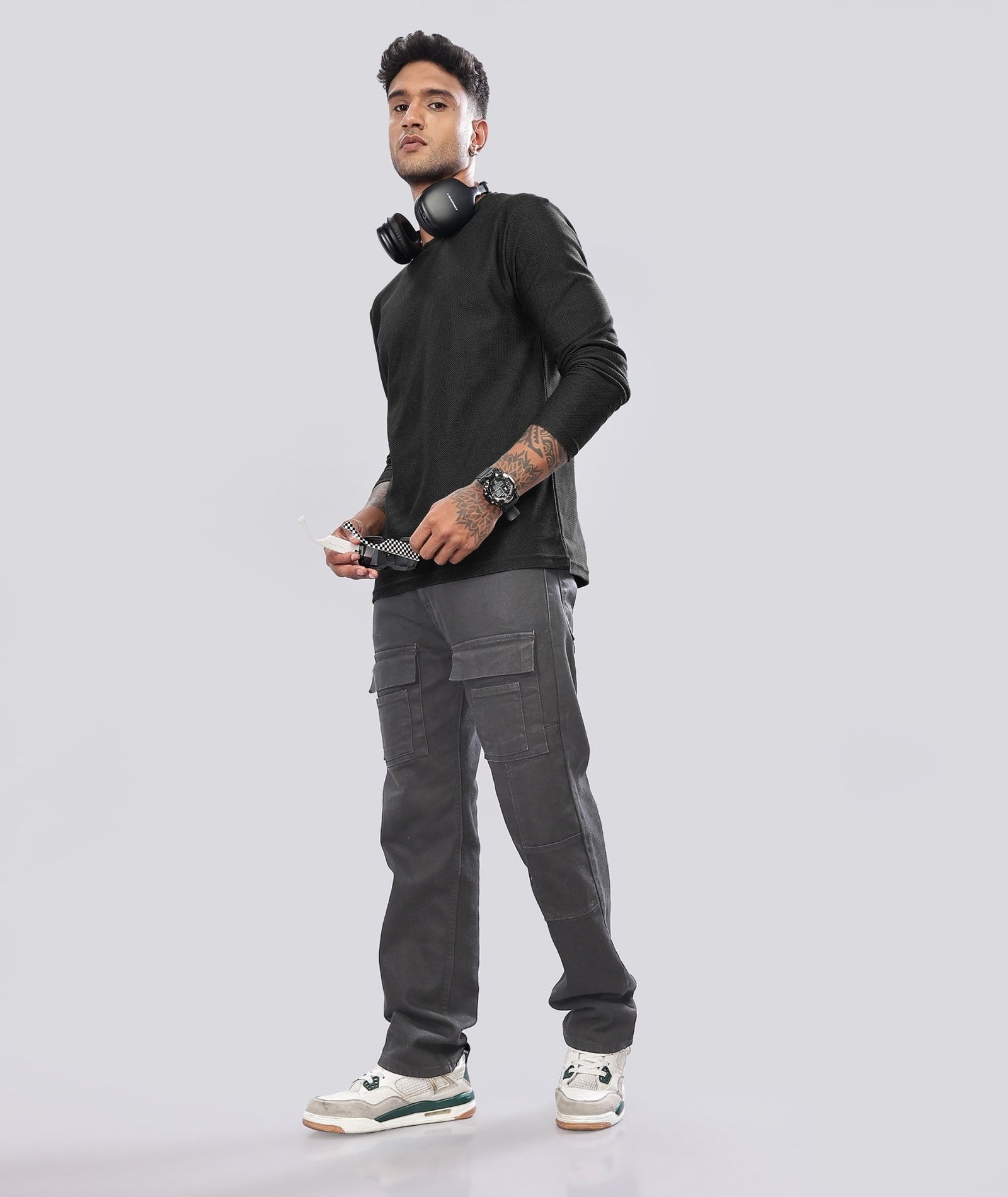 Men’s Regular Fit Polyblend Long Sleeve T-Shirt