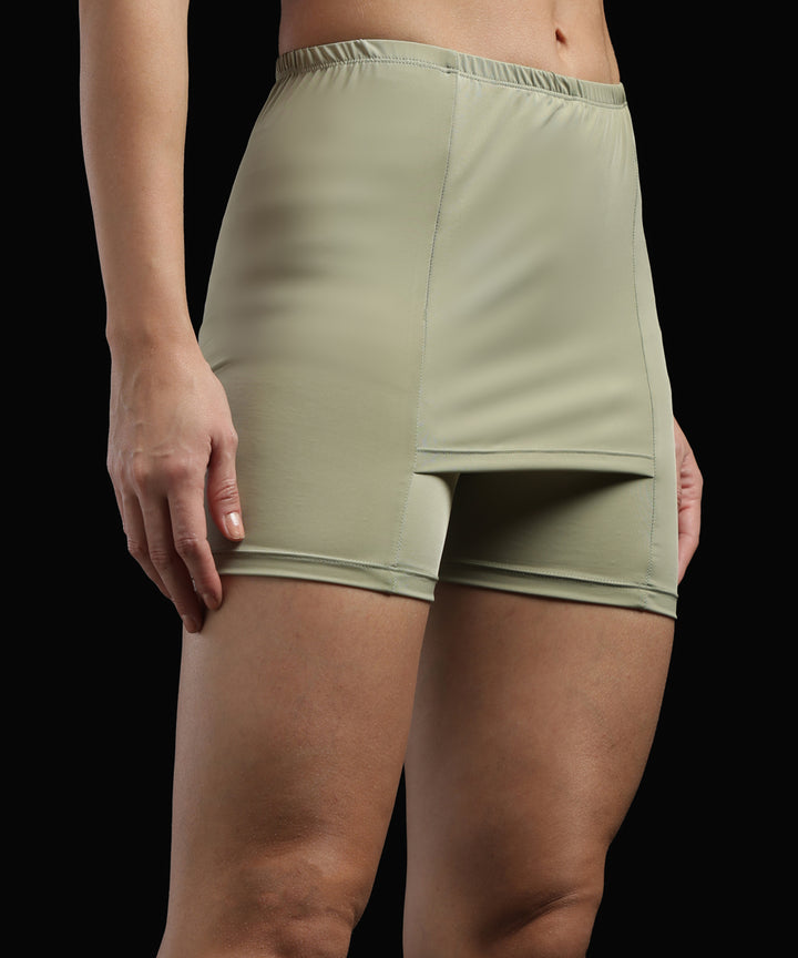 Womens Seamless Safety Shorts | Light Olive