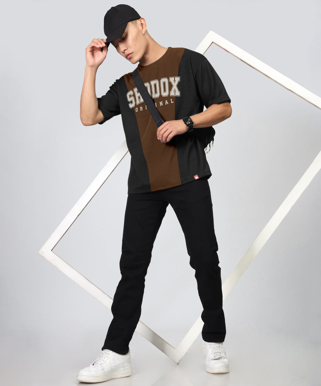 Mens Oversized Dotted T-Shirt | Brown