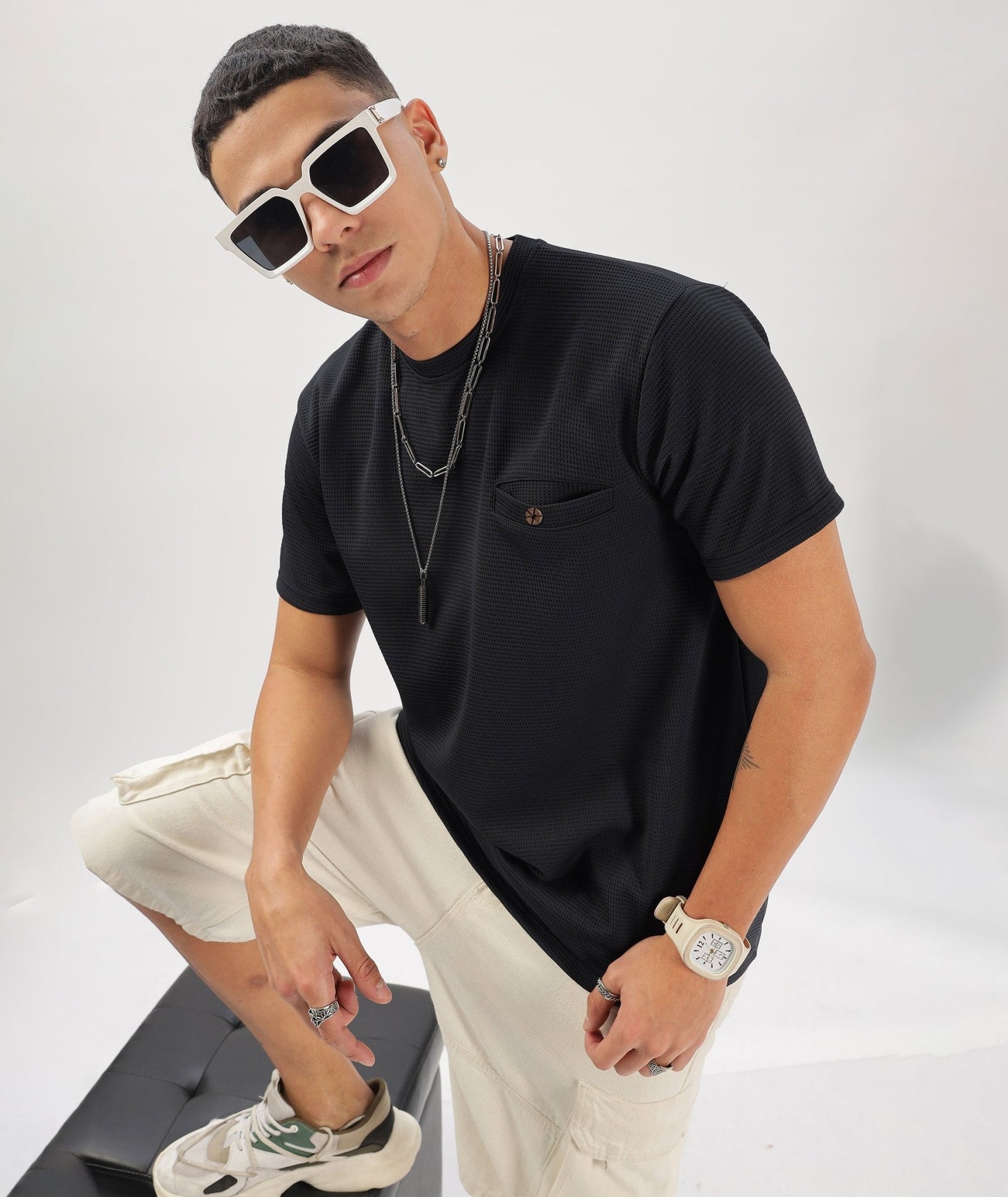 Men's Solid Regular Fit T-Shirt