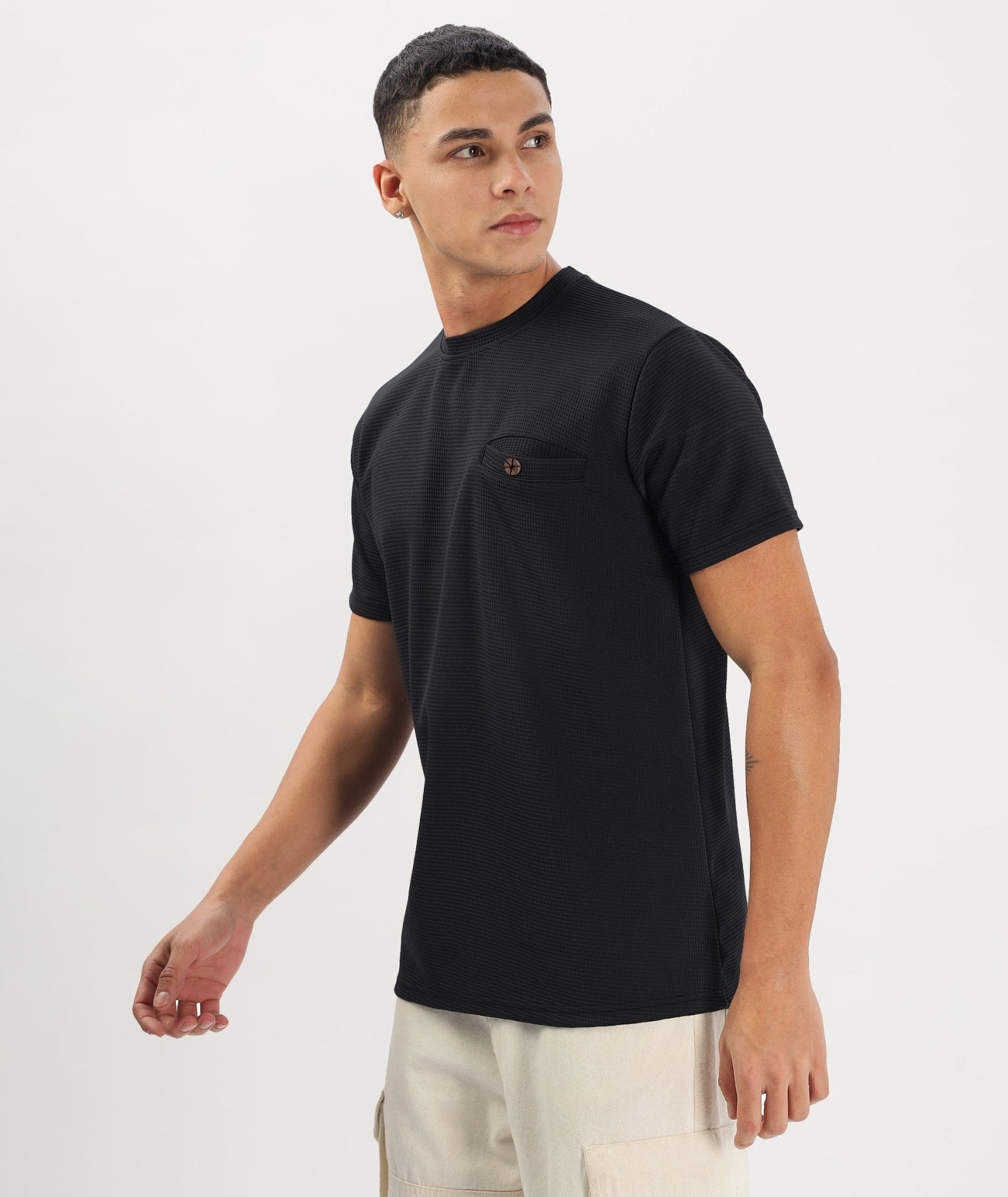 Men's Solid Regular Fit T-Shirt