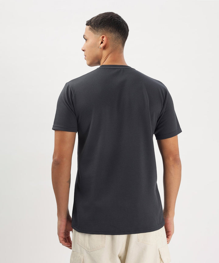 Men's Solid Regular Fit T-Shirt