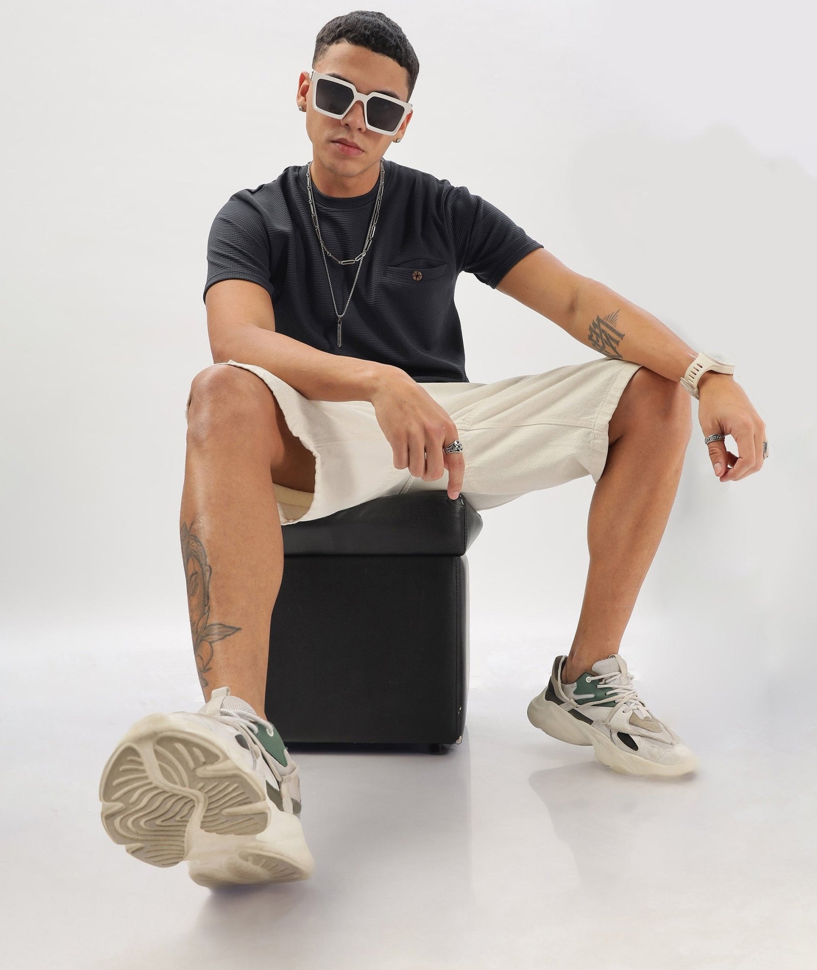 Men's Solid Regular Fit T-Shirt