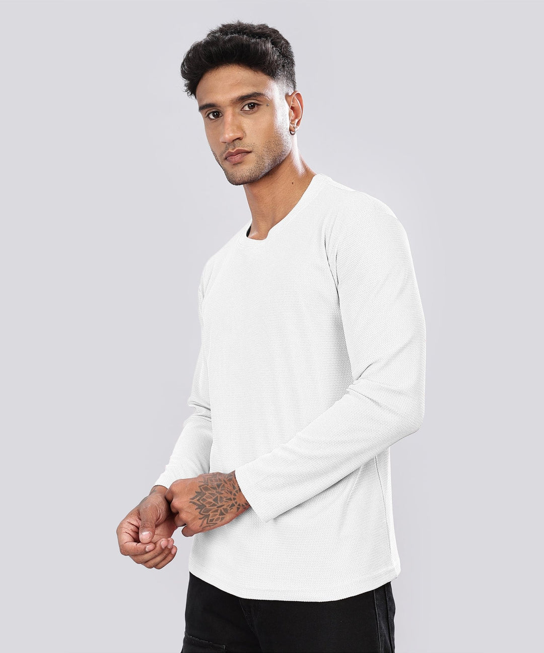 Men’s Regular Fit Polyblend Long Sleeve T-Shirt