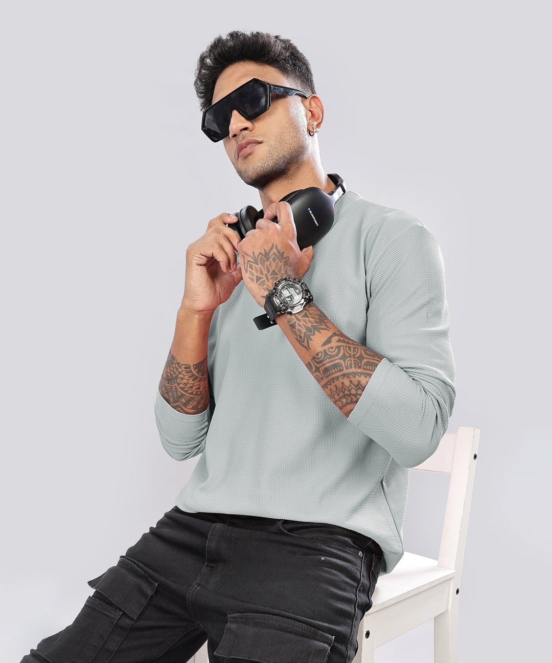 Men’s Regular Fit Polyblend Long Sleeve T-Shirt