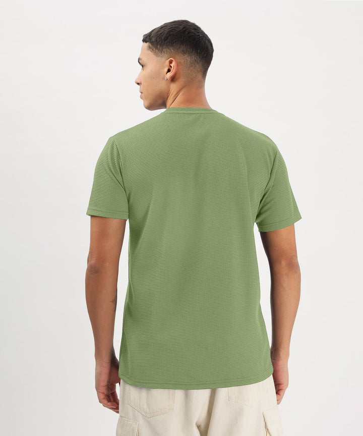 Men's Solid Regular Fit T-Shirt