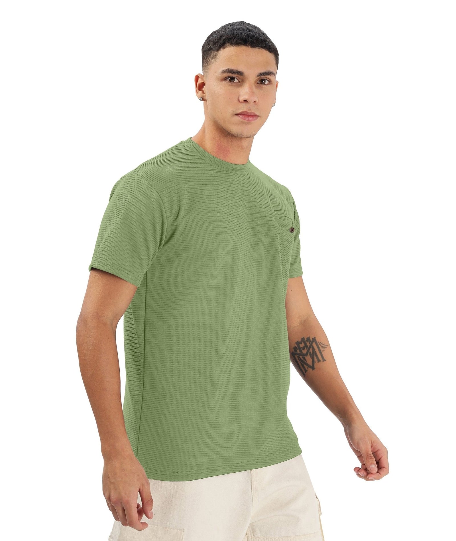 Men's Solid Regular Fit T-Shirt