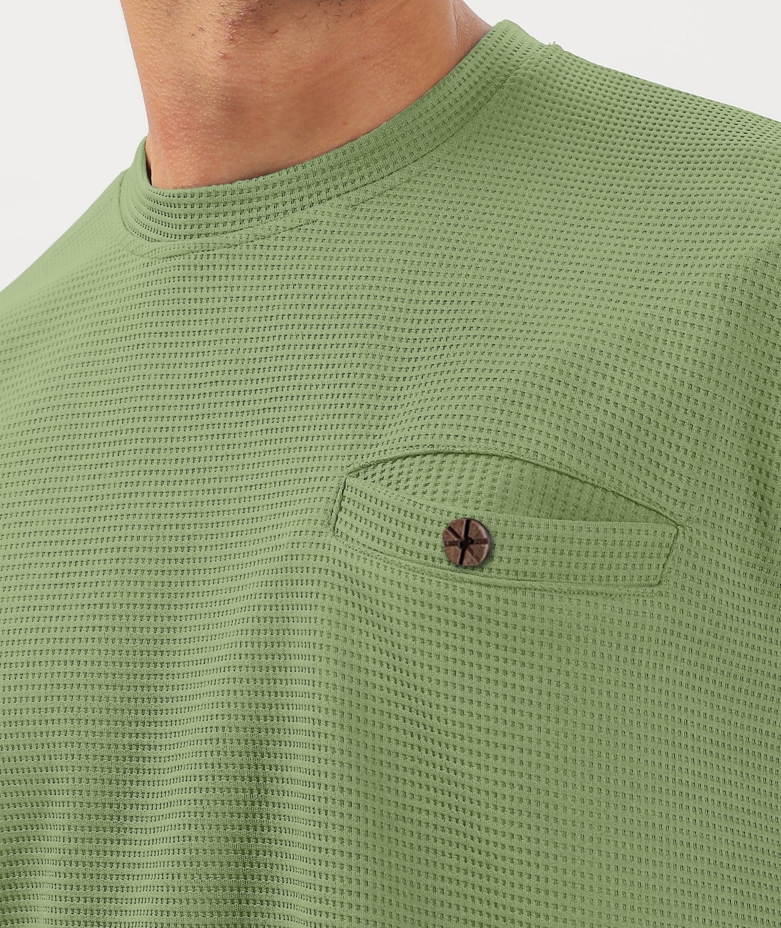 Men's Solid Regular Fit T-Shirt