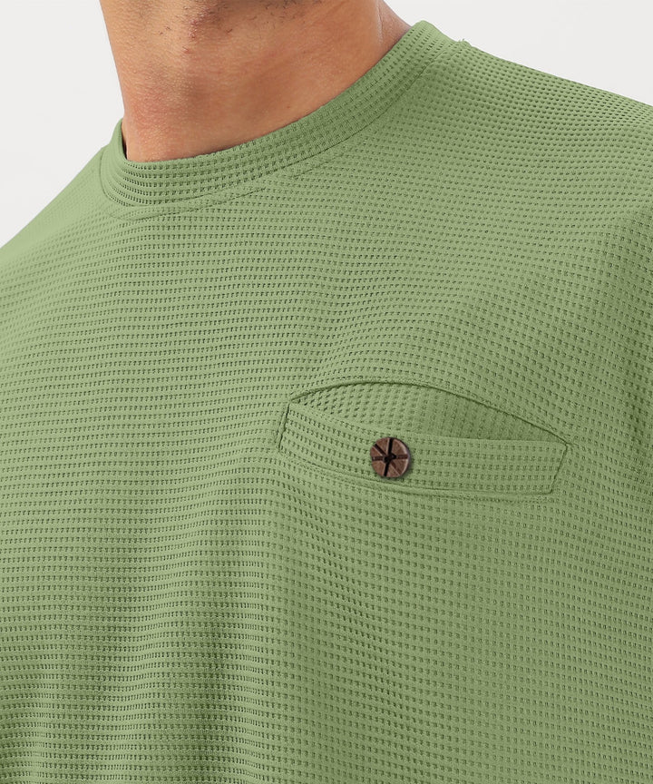 Men's Solid Regular Fit T-Shirt