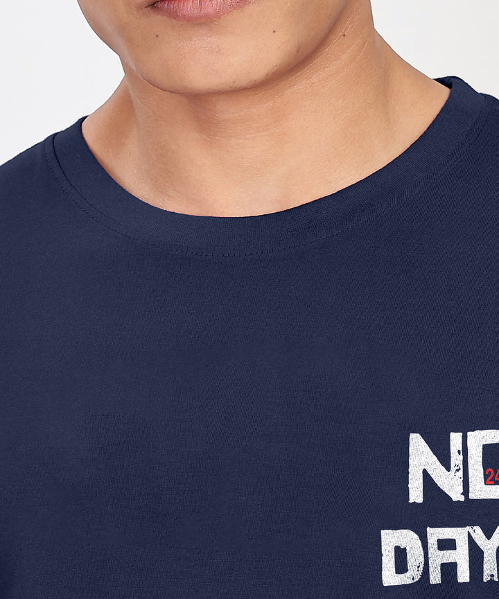 DAYS OFF Men's Relaxed Fit Tshirt