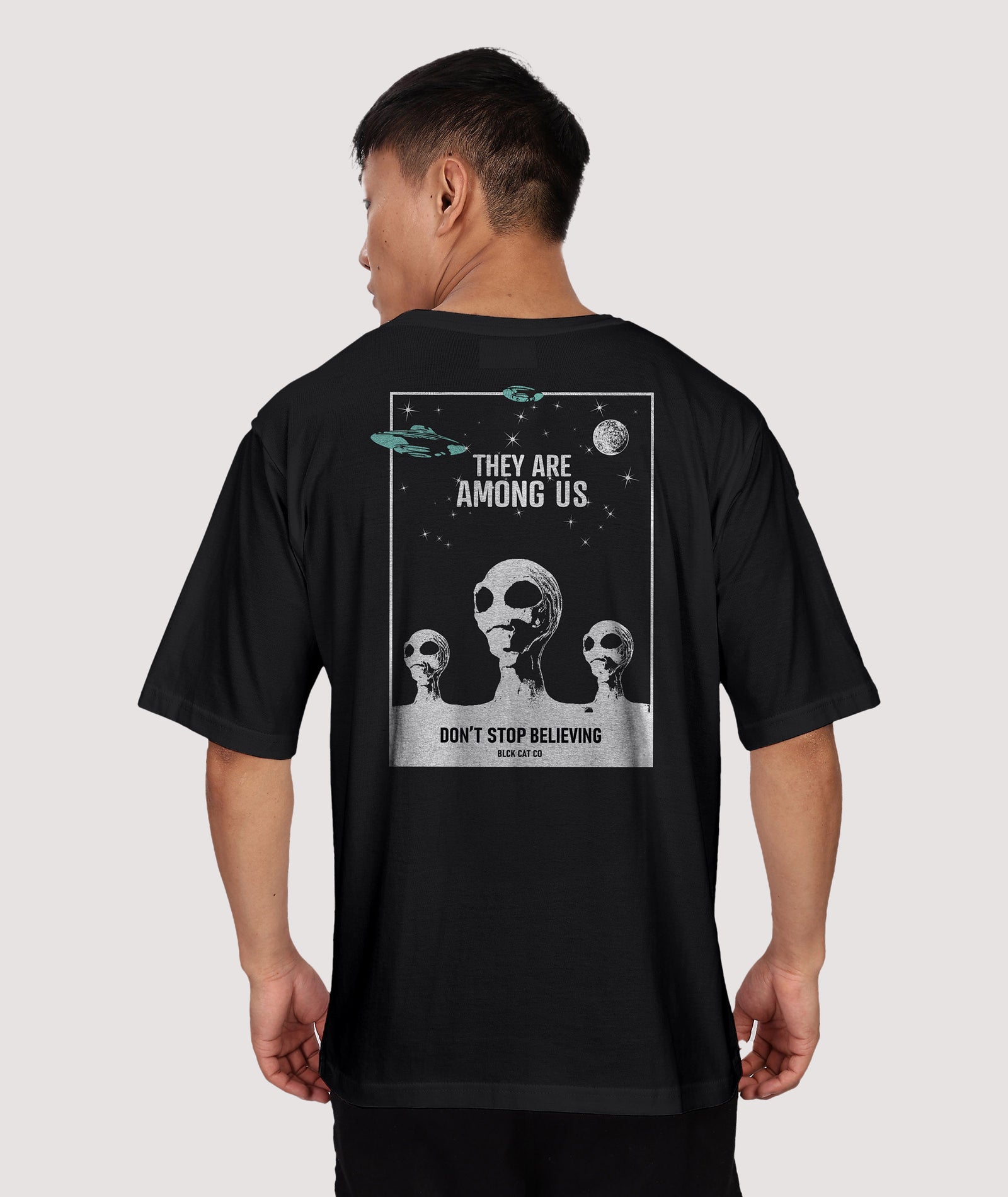 ALIEN Men's Relaxed Fit Tshirt
