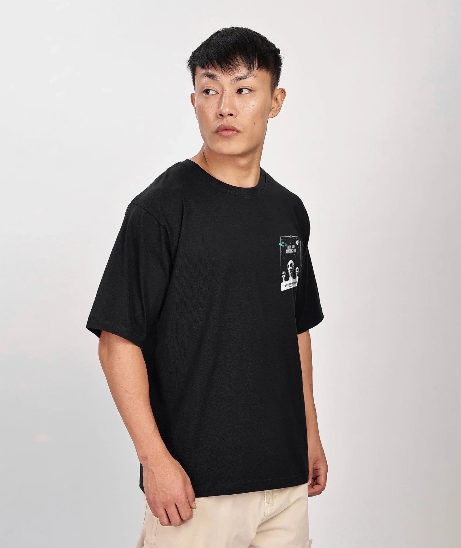 ALIEN Men's Relaxed Fit Tshirt