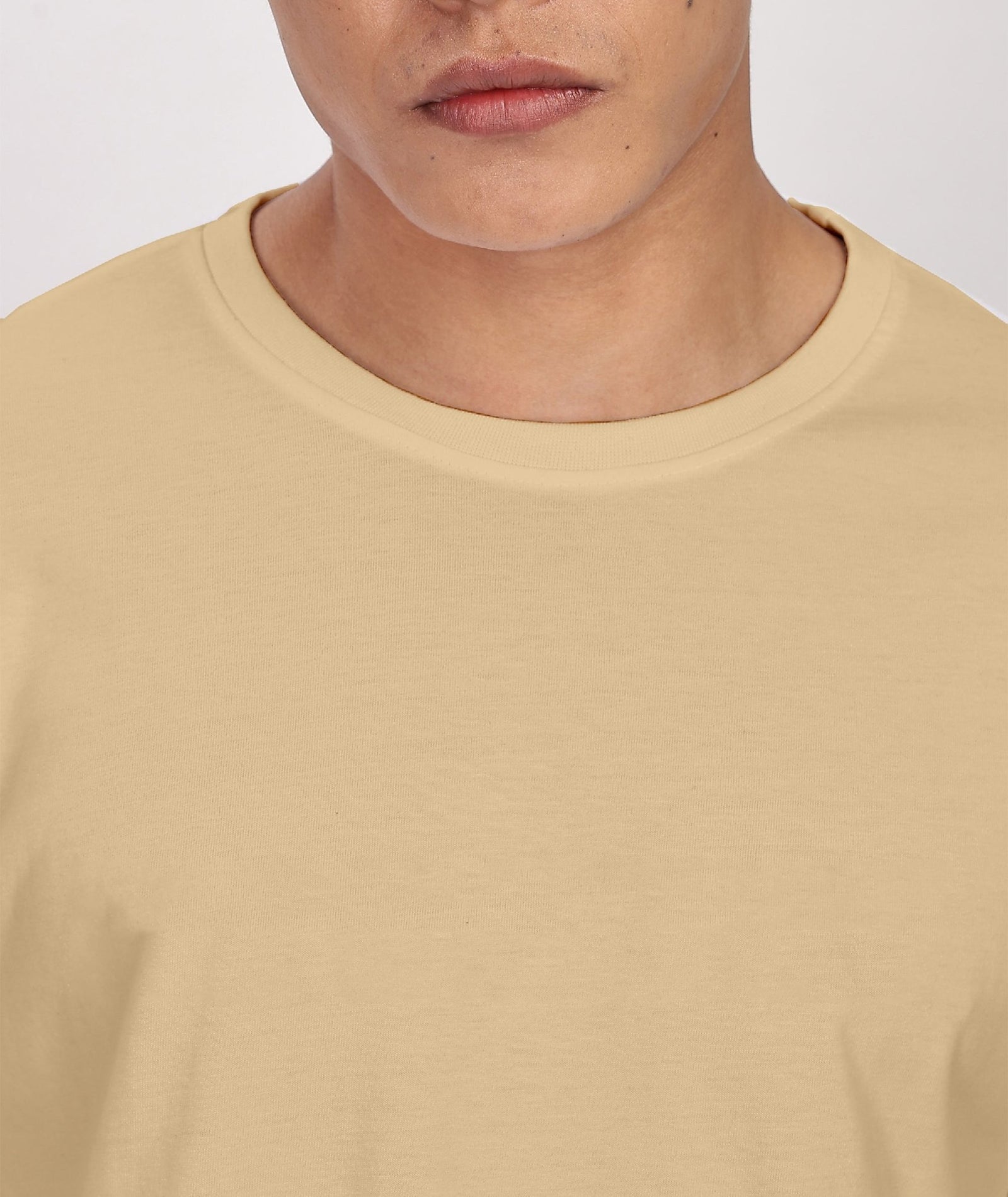 MEN'S RELAXED FIT CREAM TSHIRT